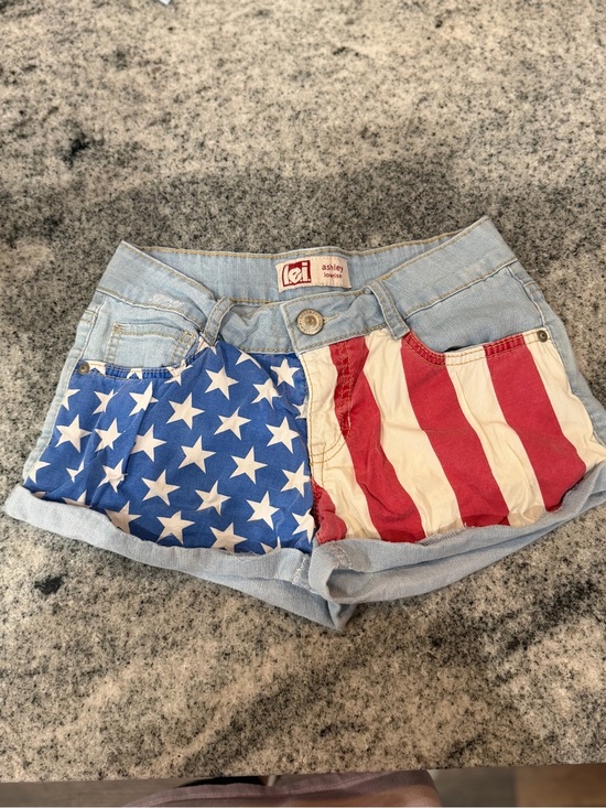lei Pants - lei Flag Patchwork Denim Shorts in Red, White & Blue